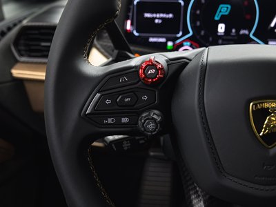 2025 Lamborghini REVUELTO thumbnail 40