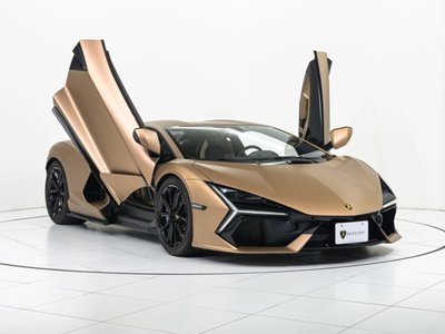 صورة 1 لـ 2025 Lamborghini REVUELTO
