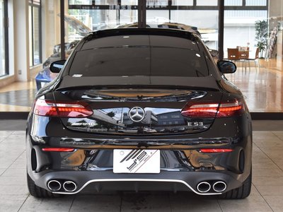 MERCEDES-BENZ E-CLASS AMG - 7