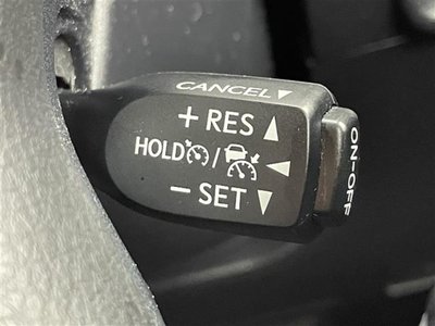 TOYOTA LAND CRUISER PRADO - 9