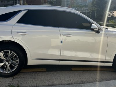 2025 Genesis GV70 — фото 2