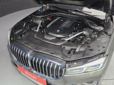 BMW 7 SERIES - 7