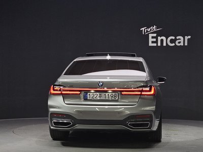BMW 7 SERIES - 4
