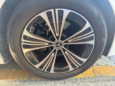 MERCEDES-BENZ E-CLASS - 6