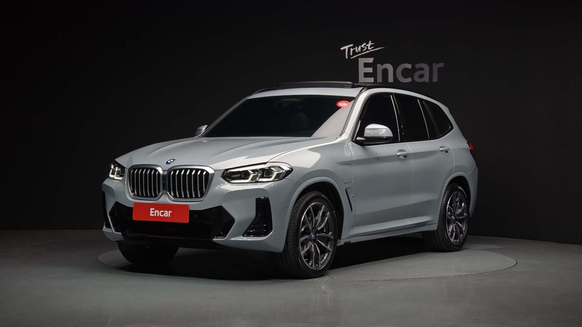 BMW X3 - View 1