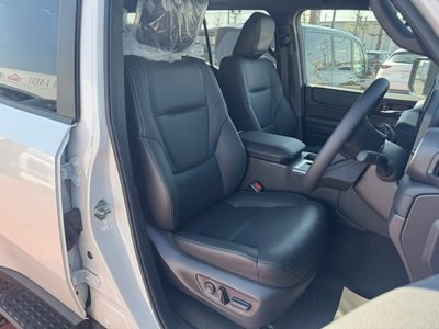 TOYOTA LAND CRUISER 250 - 4