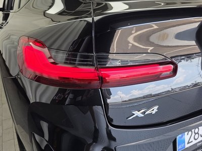 BMW X4 - 10