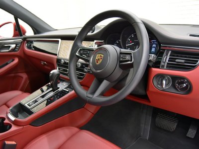 صورة مصغرة 11 لـ 2024 Porsche MACAN