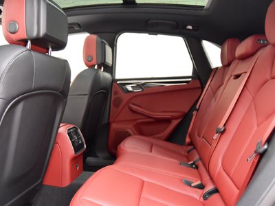 صورة مصغرة 22 لـ 2024 Porsche MACAN