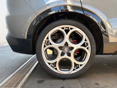 صورة 12 لـ 2025 ALFA Romeo TONALE