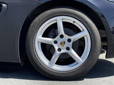 صورة مصغرة 39 لـ 2018 Porsche 718