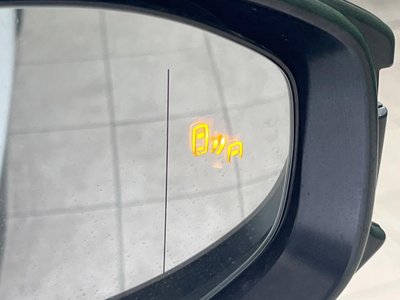 TOYOTA CROWN SPORT - 8