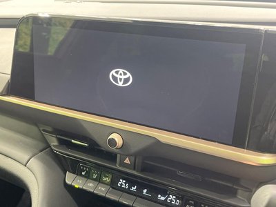 TOYOTA CROWN SPORT - 4