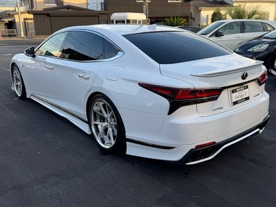 LEXUS LS - 10