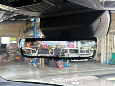 TOYOTA LAND CRUISER 250 - 4