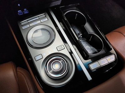 GENESIS G80 (RG3) - 9