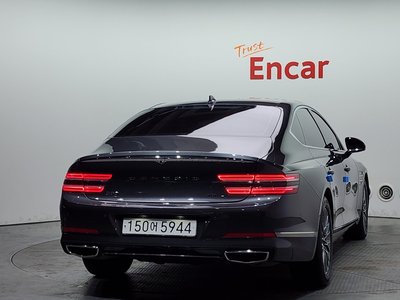 GENESIS G80 (RG3) - 4