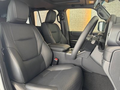 صورة مصغرة 48 لـ 2025 Toyota LAND CRUISER 250