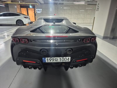 FERRARI SF90 - 5