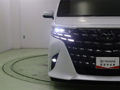 TOYOTA ALPHARD - 8