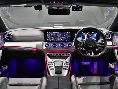 صورة 3 لـ 2023 Mercedes-BENZ GT AMG