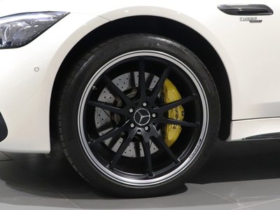 صورة 8 لـ 2023 Mercedes-BENZ GT AMG