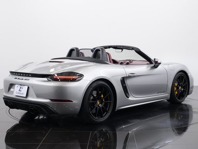 2025 Porsche 718 缩略图 28