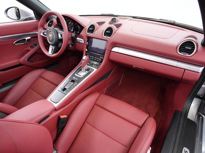 2025 Porsche 718 缩略图 44