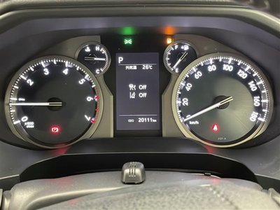 TOYOTA LAND CRUISER PRADO - 10