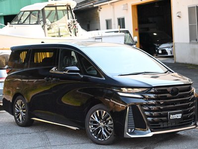 TOYOTA VELLFIRE - 8