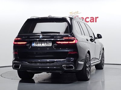 صورة 4 لـ 2024 BMW X7