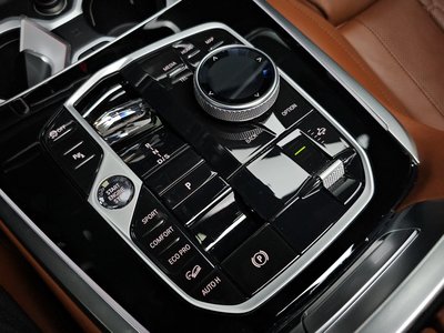 صورة مصغرة 12 لـ 2024 BMW X7