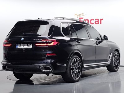 صورة 3 لـ 2024 BMW X7