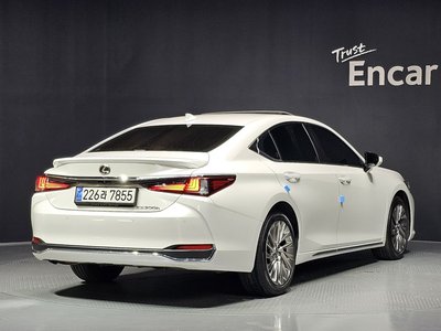 2025 LEXUS ES 照片 4