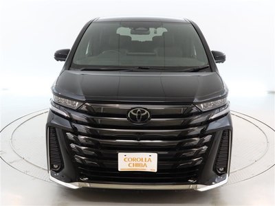 2023 Toyota VELLFIRE photo 2