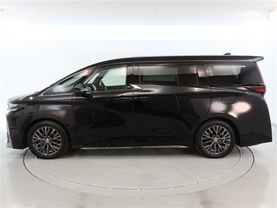2023 Toyota VELLFIRE photo 3