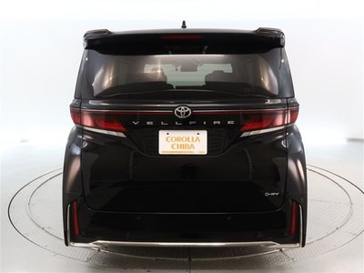 2023 Toyota VELLFIRE photo 4