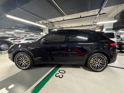 PORSCHE CAYENNE - 3