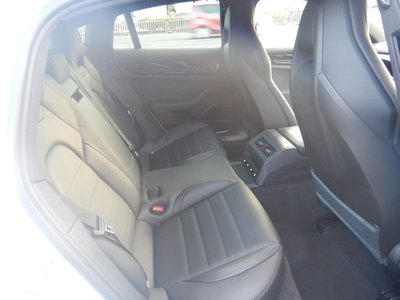 PORSCHE PANAMERA - 10