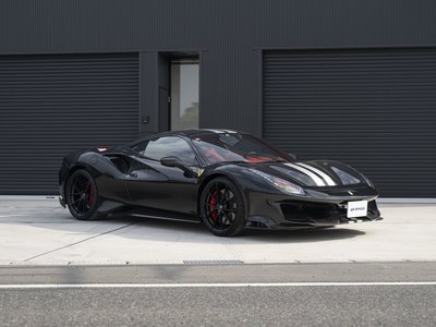 FERRARI 488 PISTA - 1