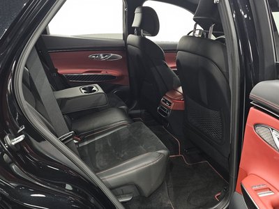 صورة مصغرة 16 لـ 2022 Genesis GV70
