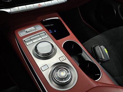صورة مصغرة 12 لـ 2022 Genesis GV70