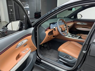 صورة مصغرة 11 لـ 2025 Genesis GV70