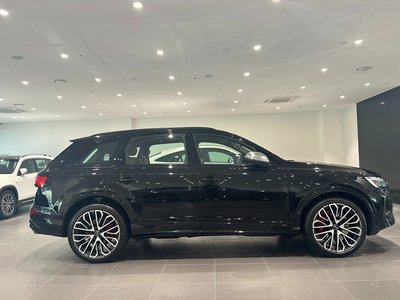 AUDI SQ7 - 4