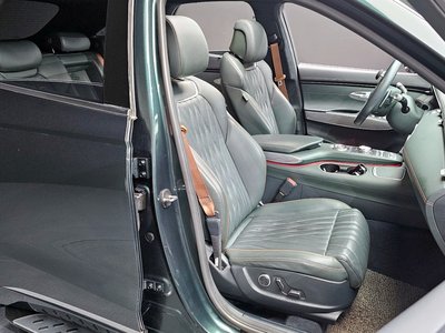 2021 Genesis GV70 — миниатюра 12