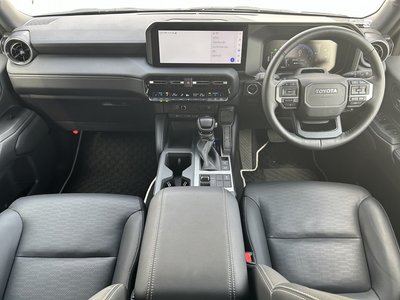 2024 Toyota LAND CRUISER 250 photo 3