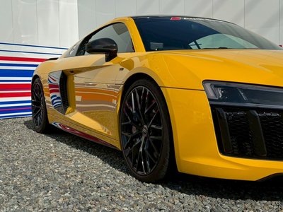AUDI R8 - 4