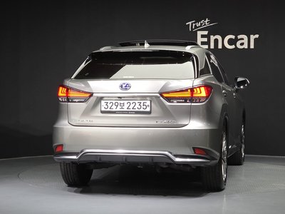 2021 Lexus RX — фото 4