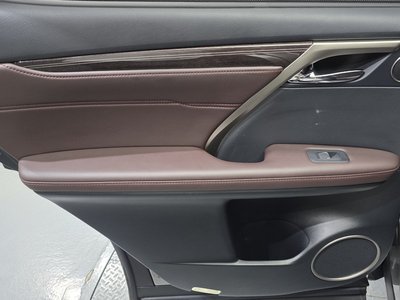 صورة مصغرة 15 لـ 2021 Lexus RX