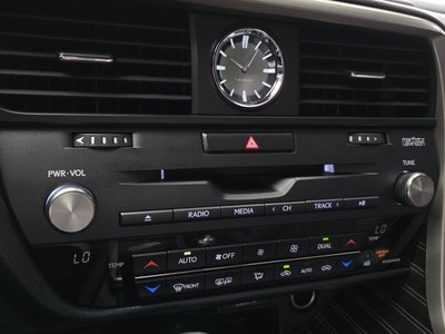 صورة مصغرة 26 لـ 2021 Lexus RX